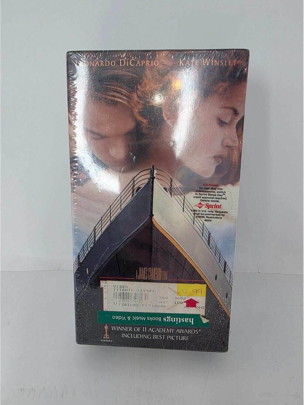 Titantic (VHS,1998 2 - tape set) Leonardo Dicaprio Kate Winslet NEW SEALED